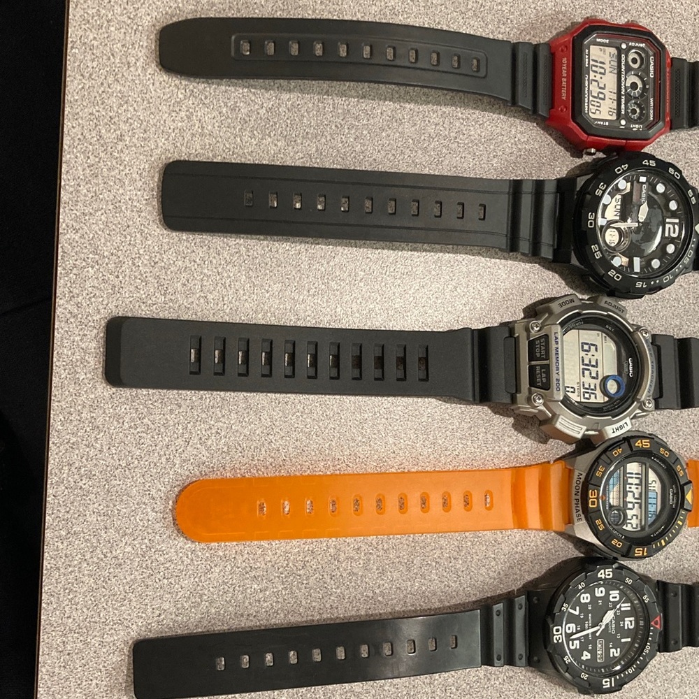 Instant Casio Collection, 5 watch lot, working batteries - Picture 15 of 15